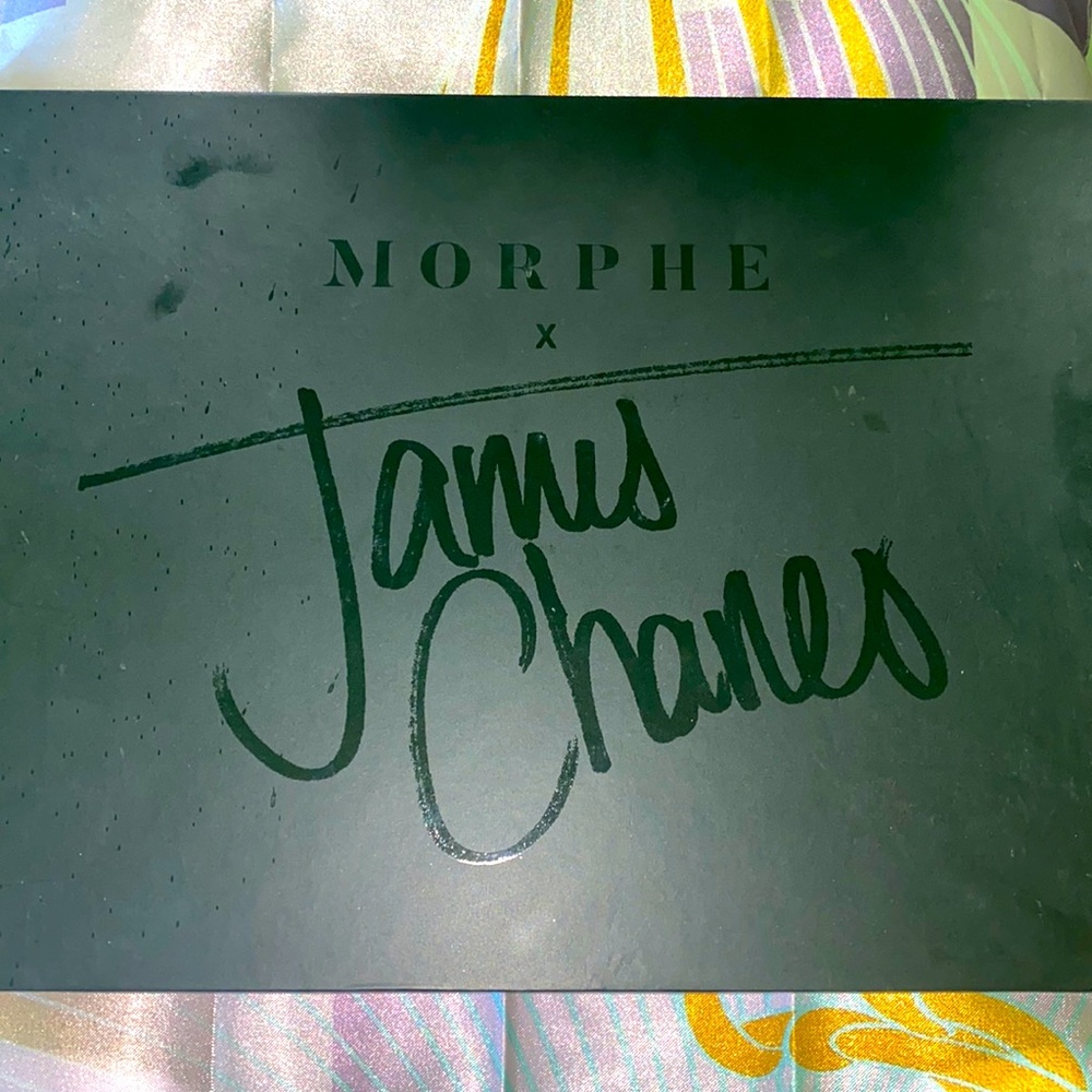 Morphe x James Charles Eyeshadow Palette
